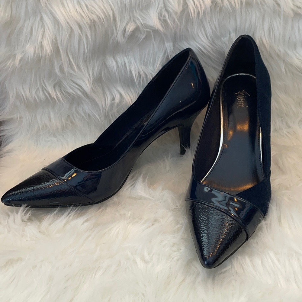 Deep navy blue 2” heels